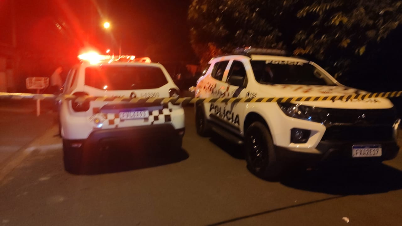 Foto 3 de 5 — Homem é esfaqueado e morto em Américo Brasiliense